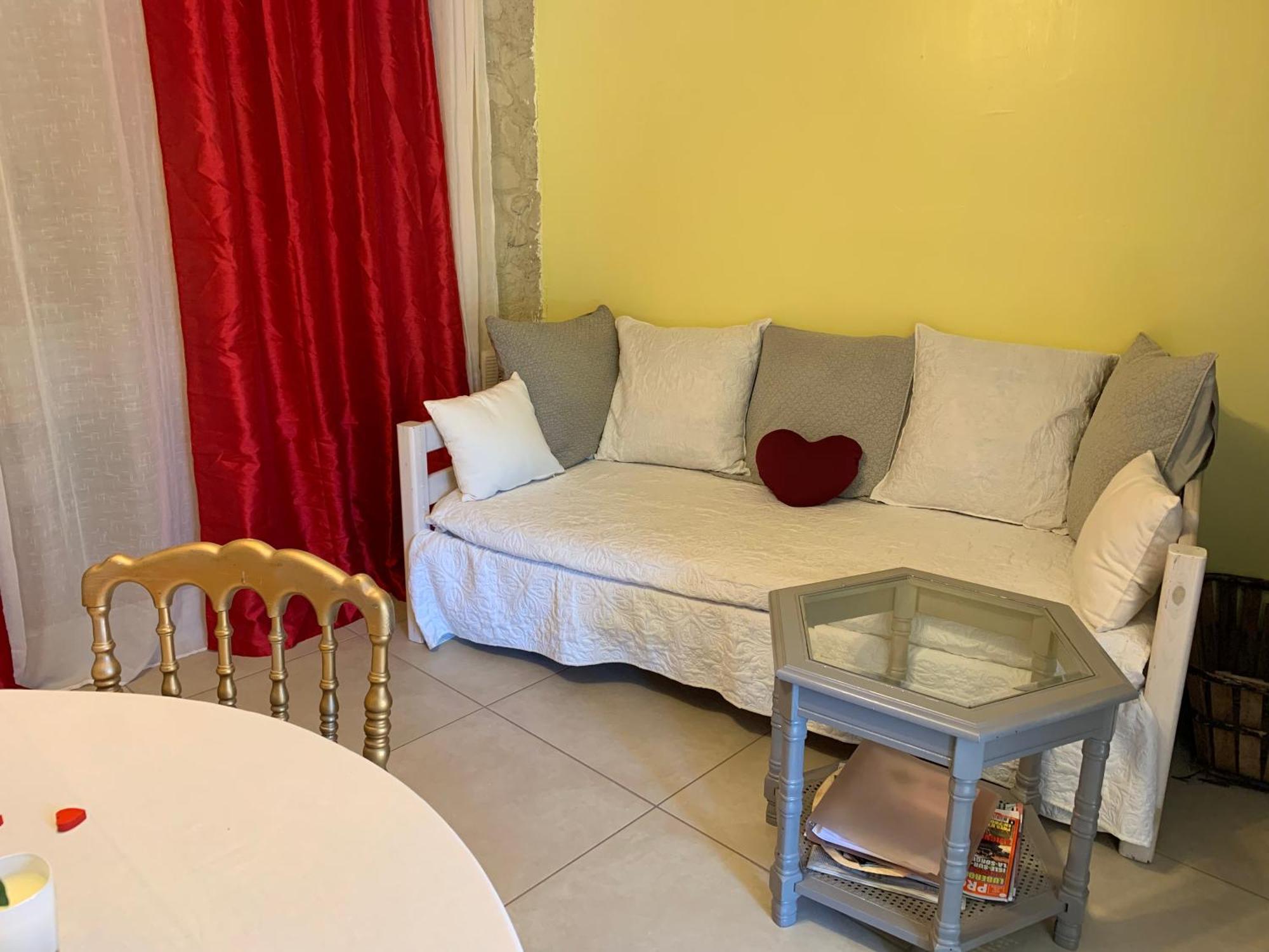 Dependance Privee - Halte Route Apartment Le Thor Exterior foto